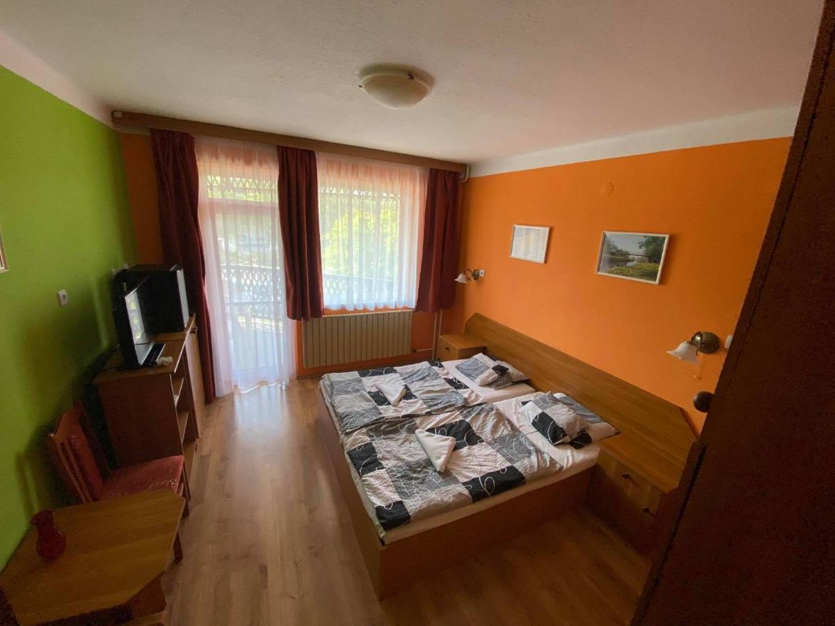 Hableany Hotel Tiszafüred エクステリア 写真